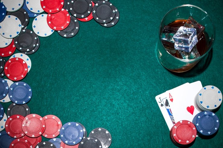 Suasana pertandingan live dengan aksi pemain dan penonton yang antusias