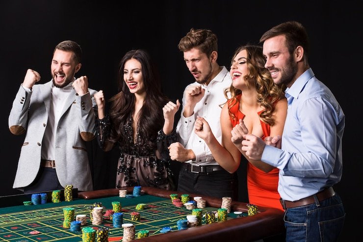 Gambar pengguna kambojabet menjelajahi layanan sports dan casino secara mobile
